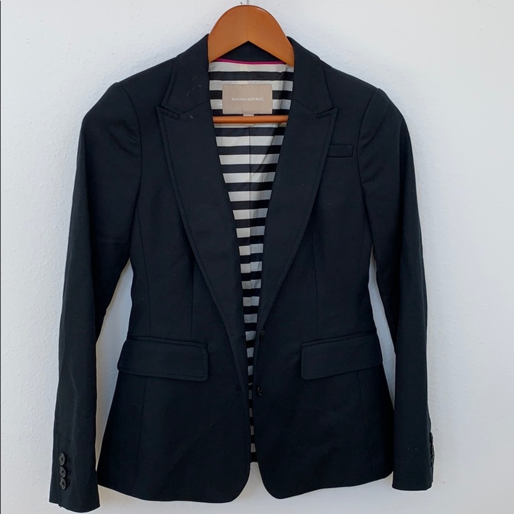 Black petite 00 Banana Republic Blazer